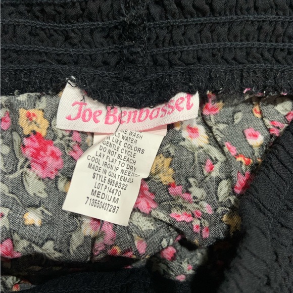 Flowy mini skirt - Picture 2 of 2